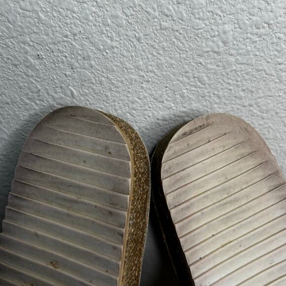 Loeffler Randall Paz Sandal Size 8 White Calf Fur Gold Band Leather Slip On - Picture 6 of 7